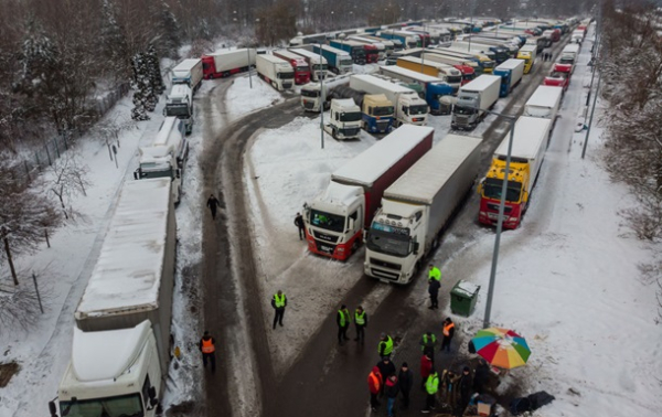 Поляки розблоковують кордон: як це сталося